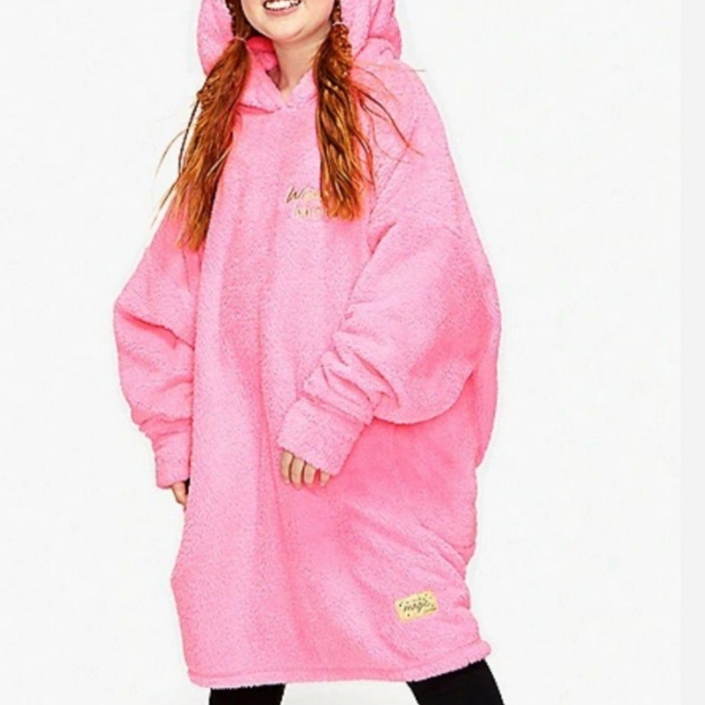 Girls/Women's Loungie/Snuggie